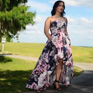 High low gorgeous flower dress size 5